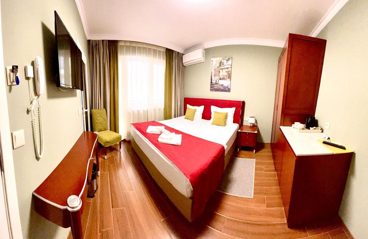 Art Green Boutique Hotel Varna Dış mekan fotoğraf